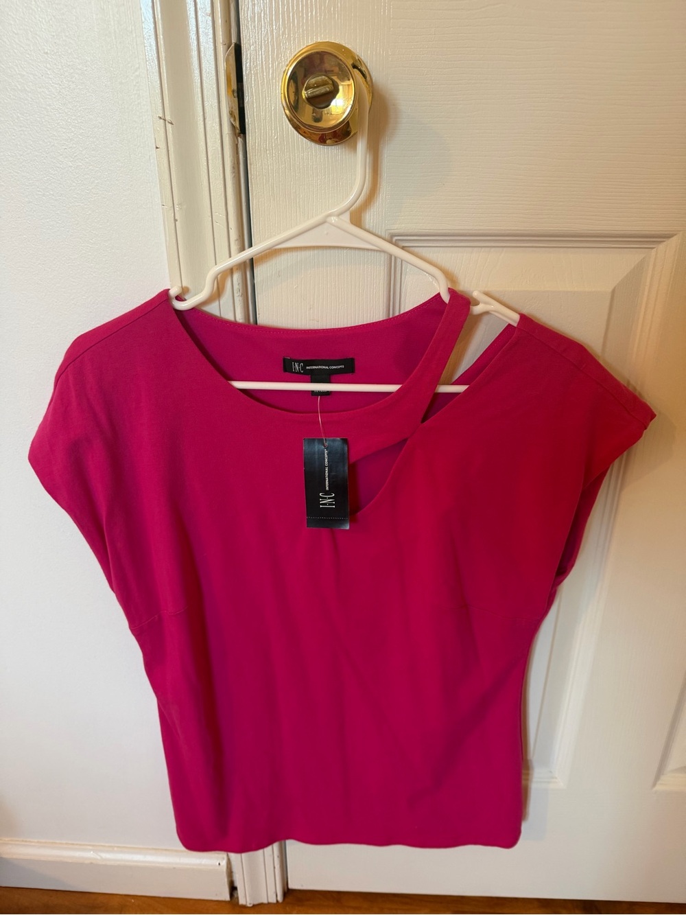 INC International Concepts Fuchsia Cutout Shoulder Short Sleeve Top